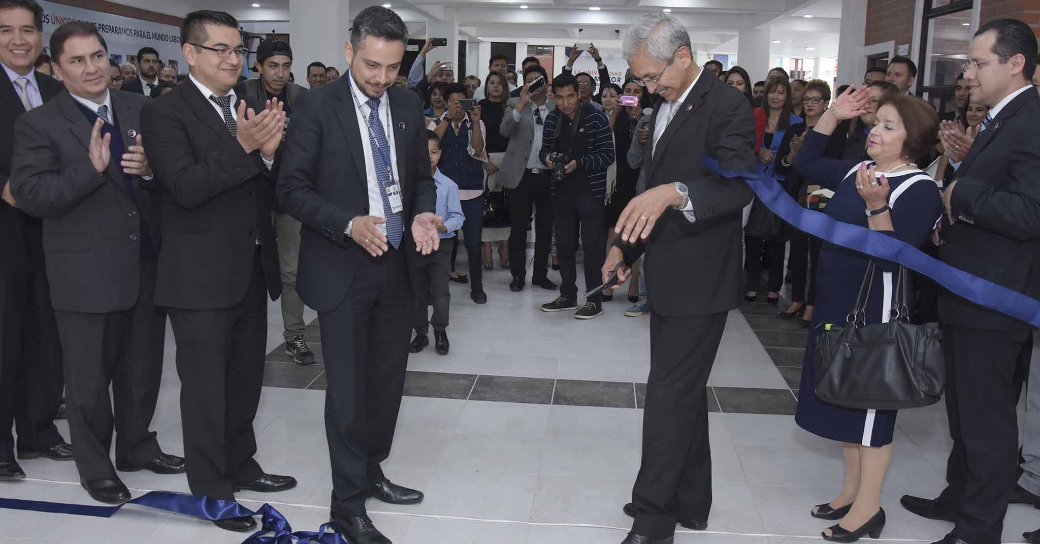 INAUGURACIÓN DEL NUEVO EDIFICIO «TORRE EMPRESARIAL»