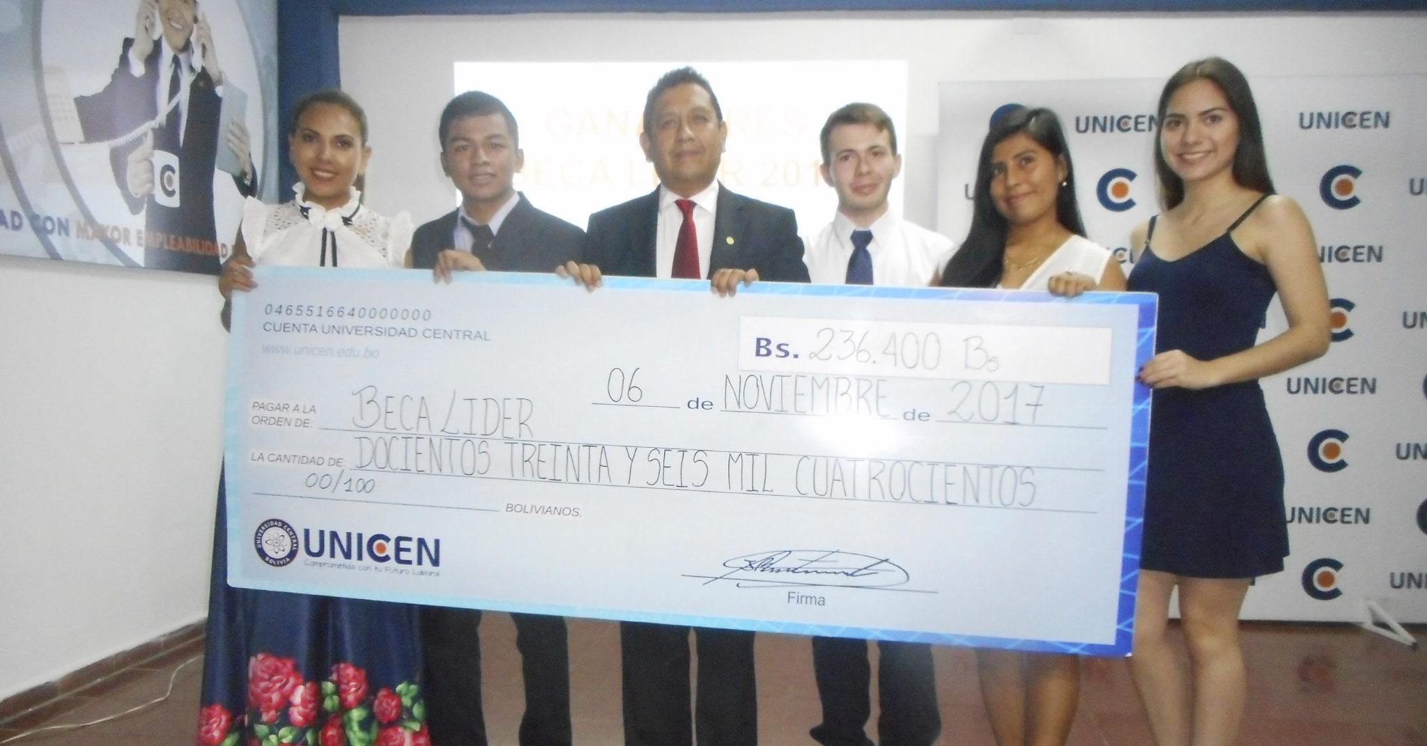 PREMIAMOS A JÓVENES LÍDERES CON UNA BECA COMPLETA DEL 100%