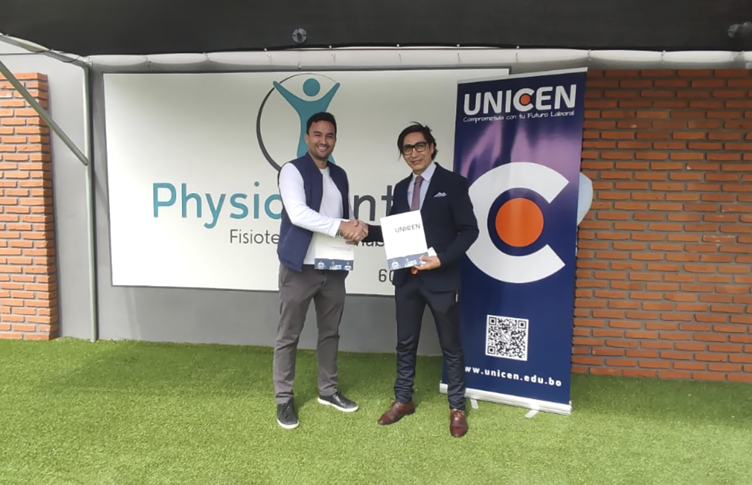 Compromiso de trabajo entre PhysioCenter y Unicen favorecerá a estudiantes de Fisioterapia y Kinesiología