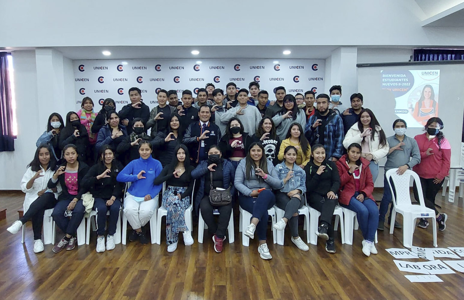 Mediante un acto especial se dio recibimiento a estudiantes nuevos del periodo 2/2022