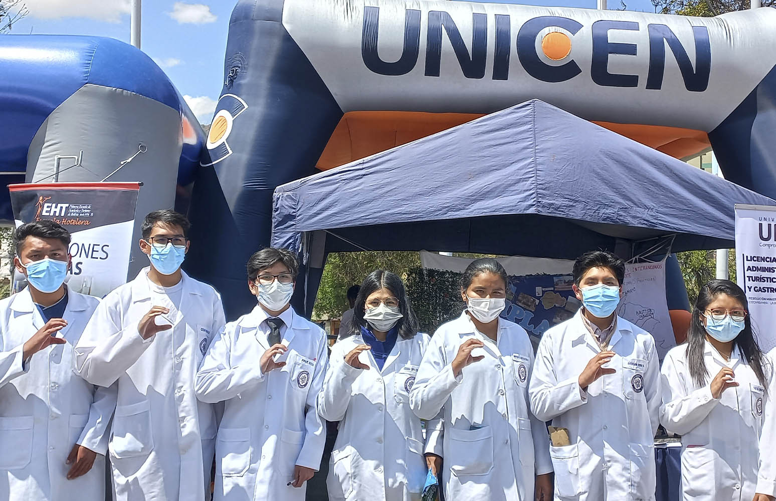 La carrera de Medicina fue parte de la campaña de “Salud por la Vida”