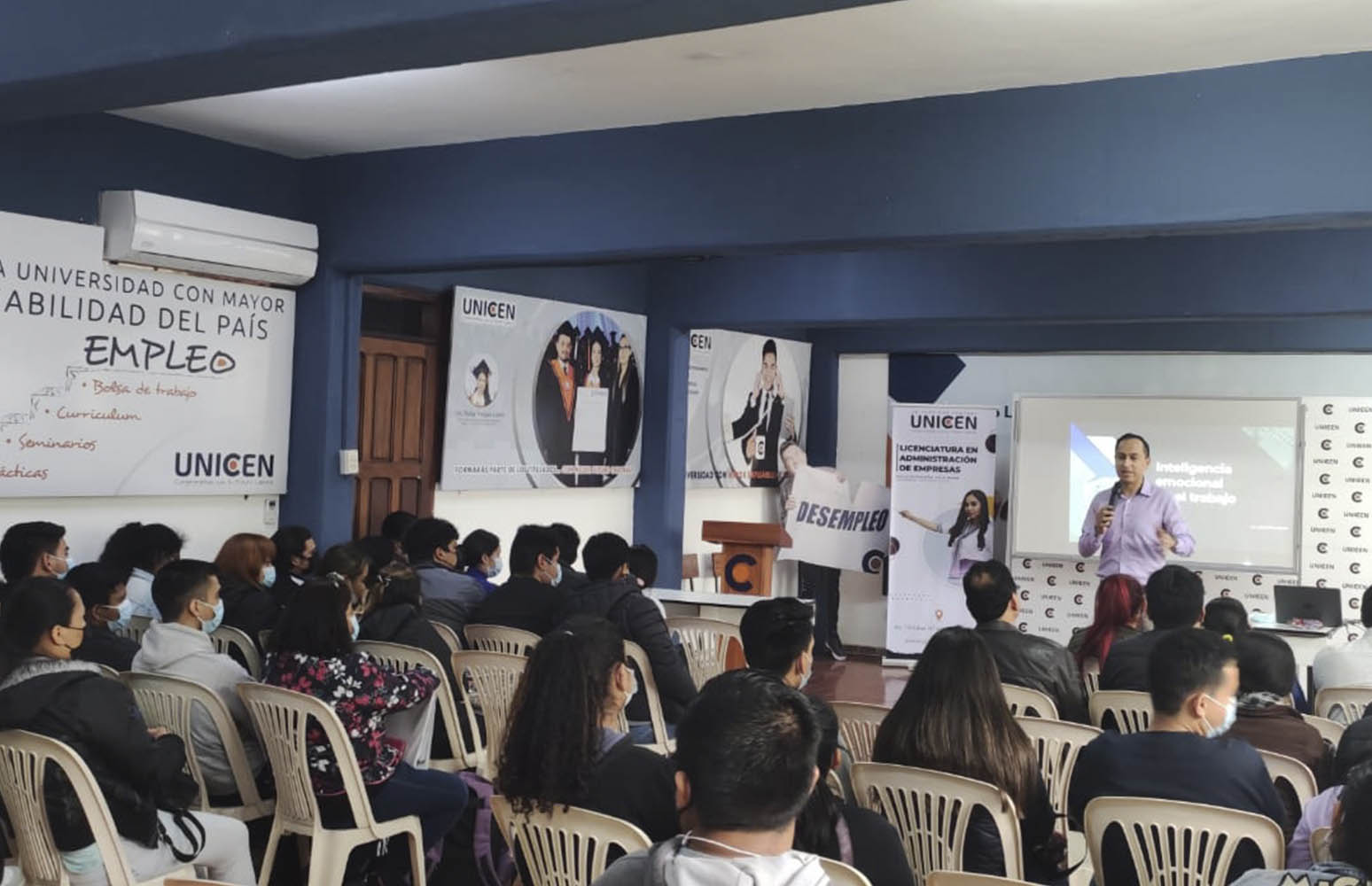Taller de «Inteligencia Emocional en el Trabajo» fue uno de los cursos de la Semana de la Empleabilidad