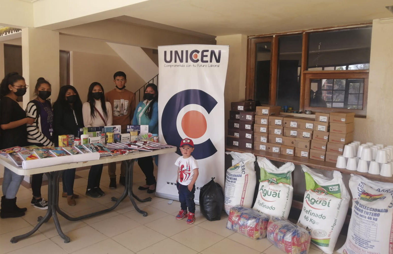 Con mucho cariño se entregaron obsequios a los niños del “Hogar Zapatito”