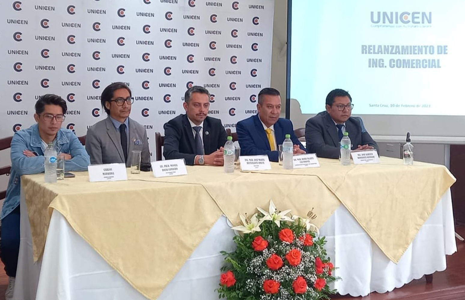 Experto en negocios digitales y ventas es la nueva área de Ingeniería Comercial que fue presentada en conferencia de prensa