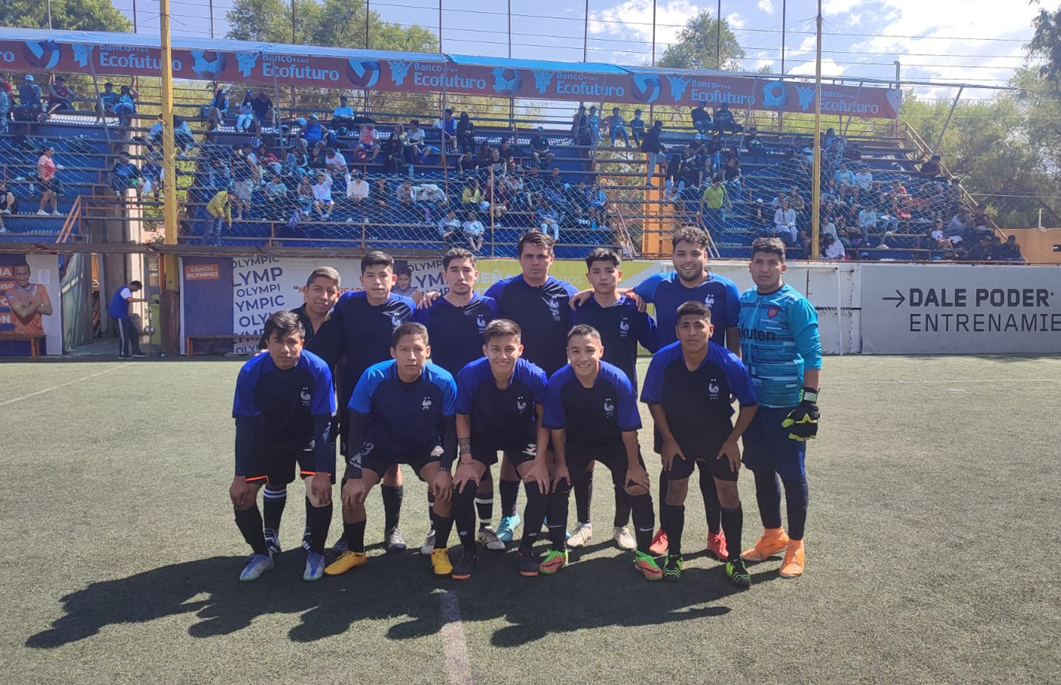Adrenalina, emoción e integración se vivió en el Campeonato Relámpago de Futbol 8 y Voleibol