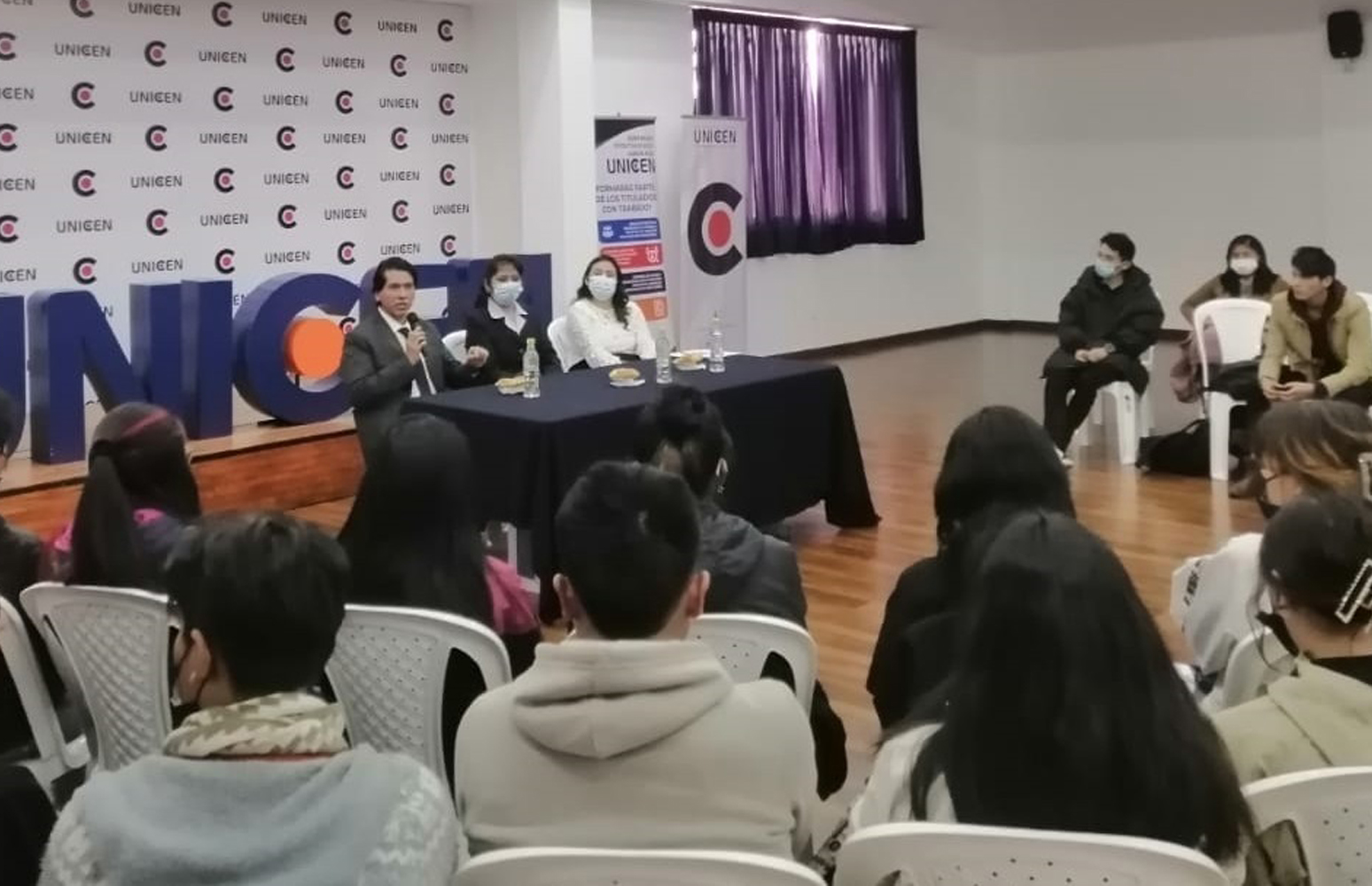 Foro debate “Ética en Salud” en la carrera de Fisioterapia y Kinesiología