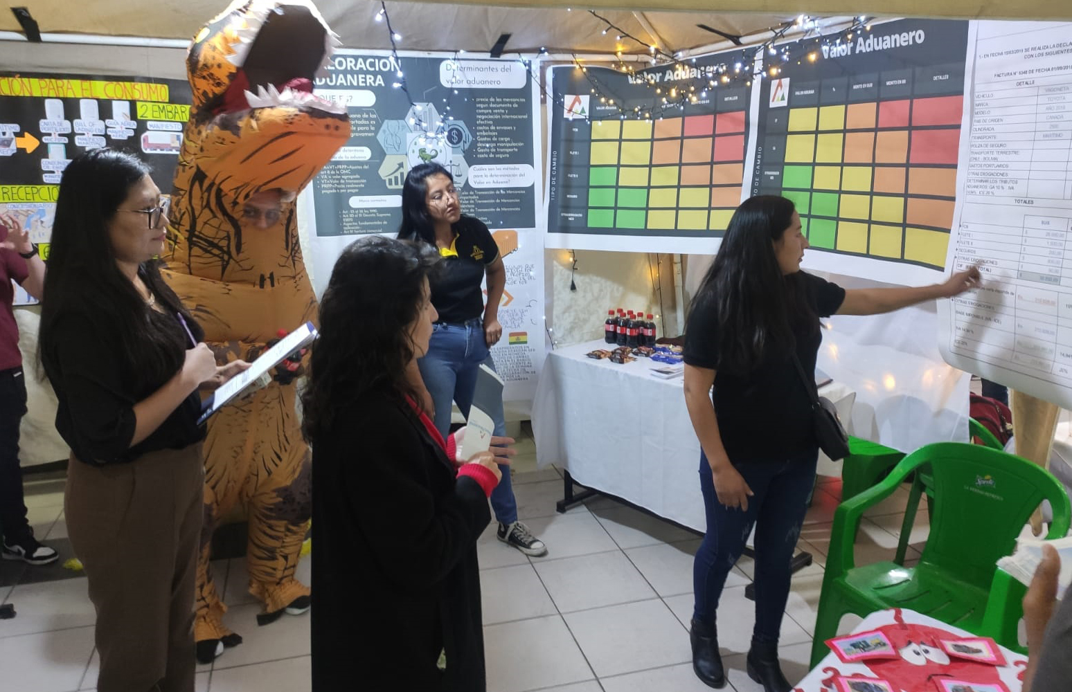 Estudiantes de Contaduría Pública organizaron la 1ra. Versión de la Feria de Impositiva y de Comercio Internacional