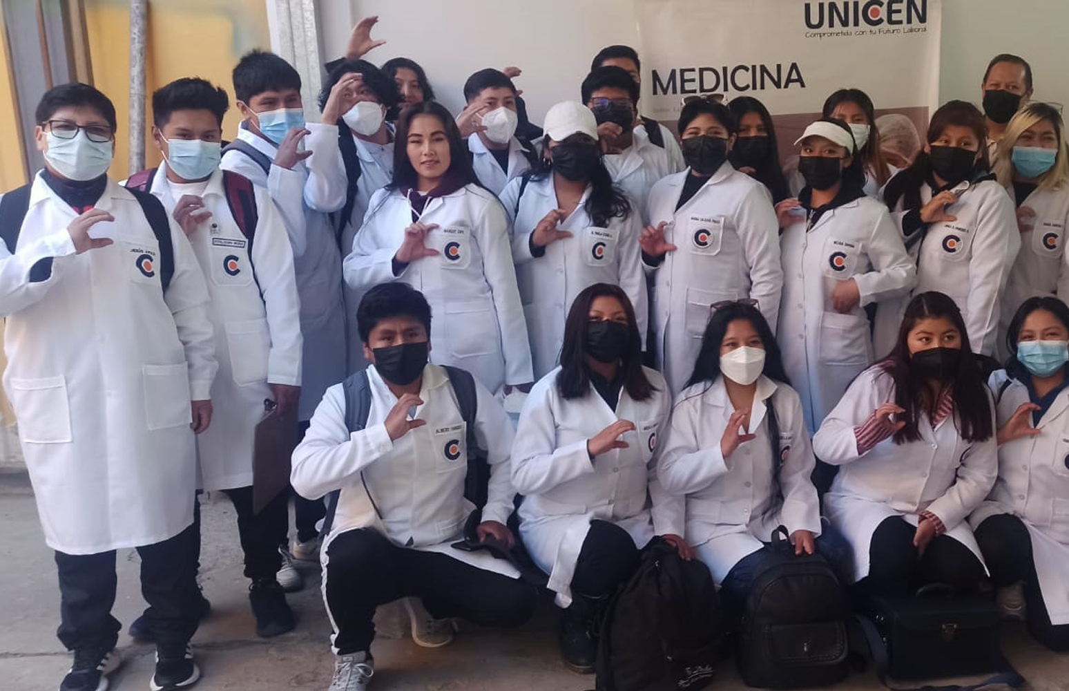 La carrera de Medicina trabajó en la Campaña de Vacunación Canina