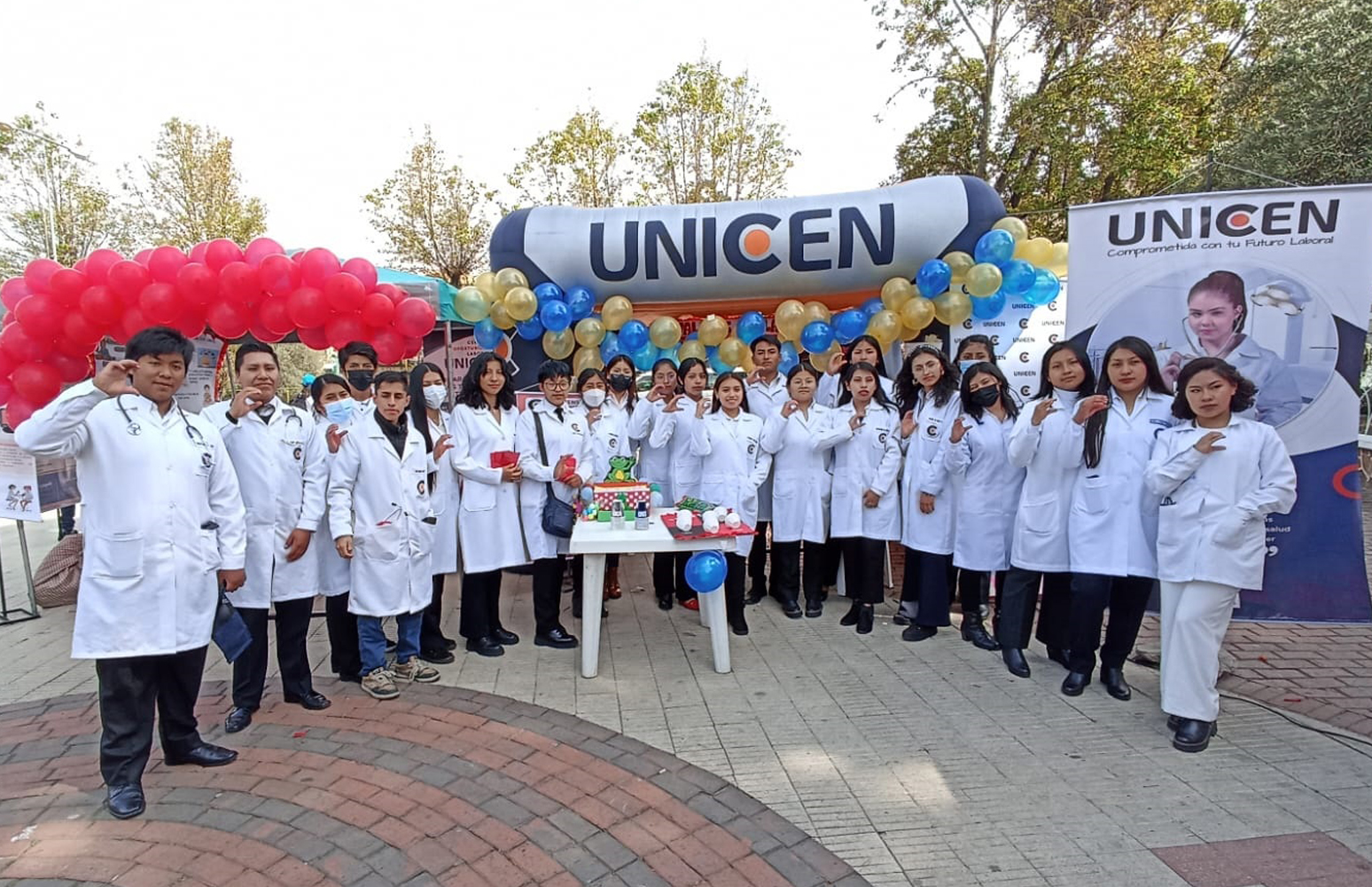 La carrera de Medicina recordó el Día Mundial de Corazón con una feria