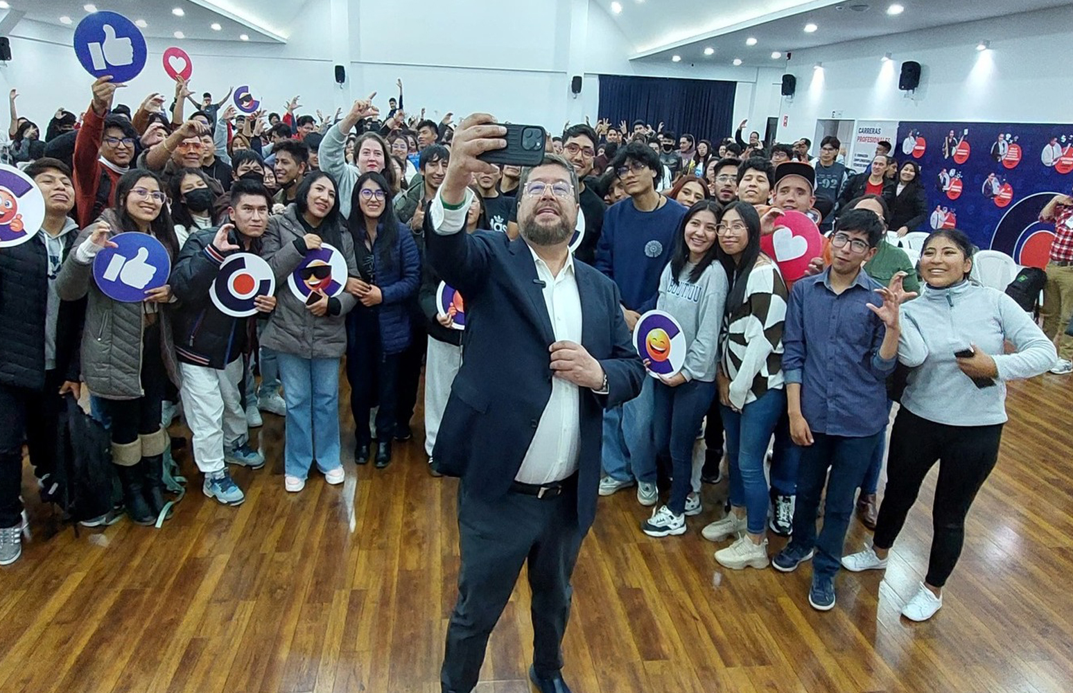 Samuel Doria Medina, brindó una conferencia emprendedora en la Semana de la Empleabilidad (SEm)