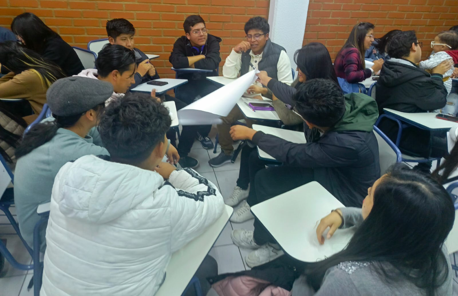 Taller sobre autocuidado y bienestar emocional en la carrera de Medicina