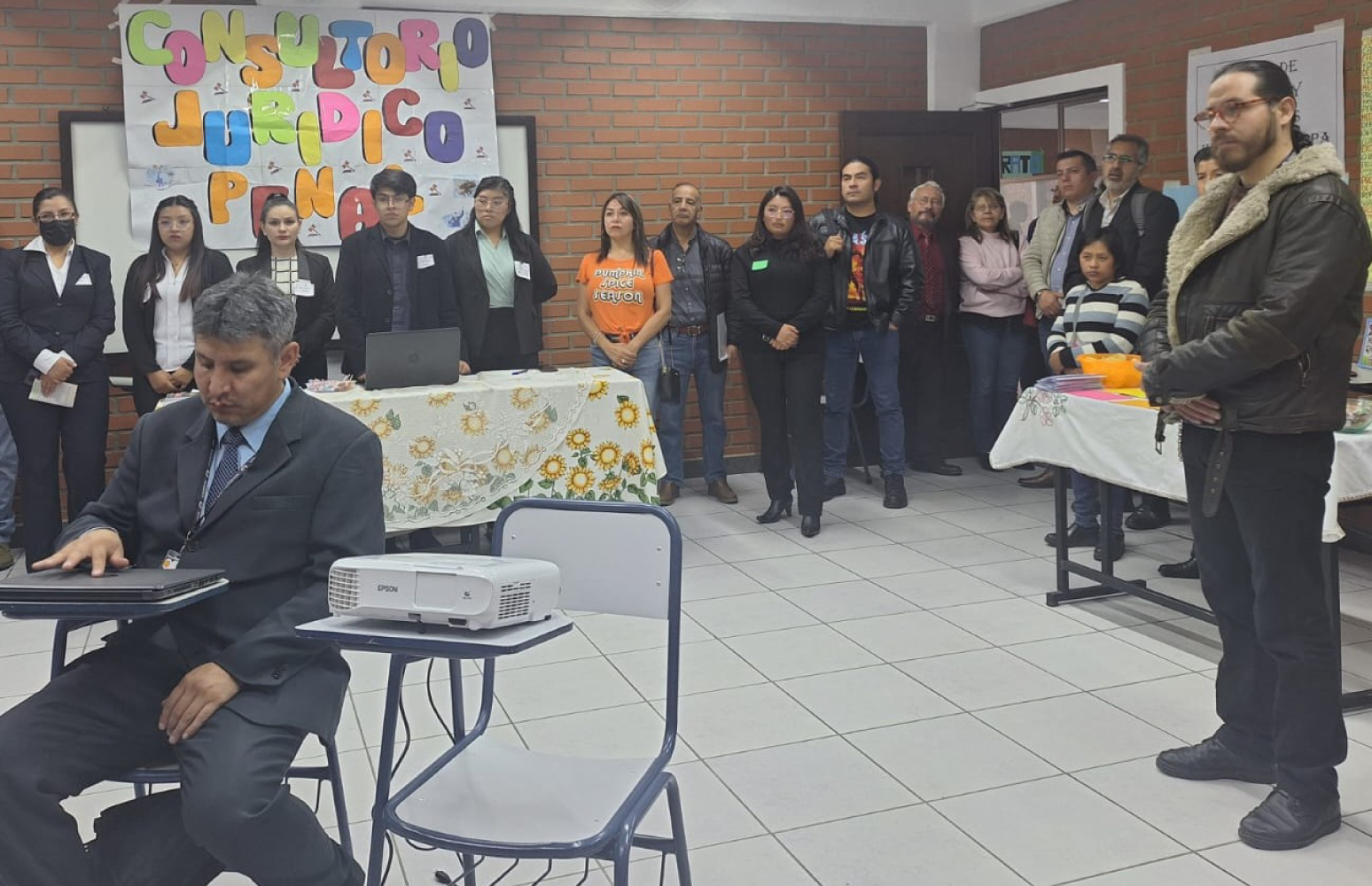 La carrera de Derecho y Ciencias Jurídicas presenta la Revista “Flammam Veritatis”