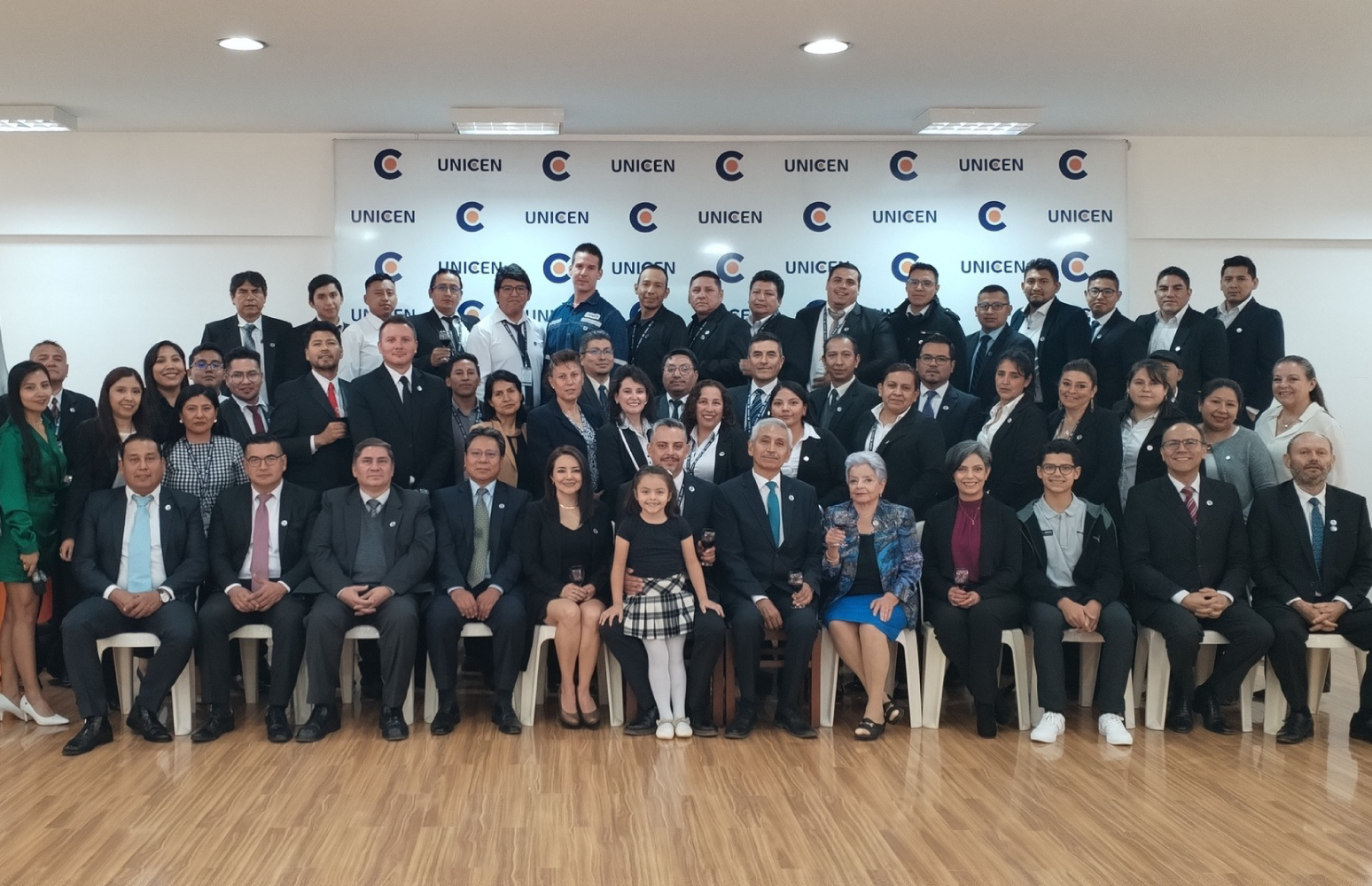 ¡Un emotivo festejo por los 35 años de Universidad Central!