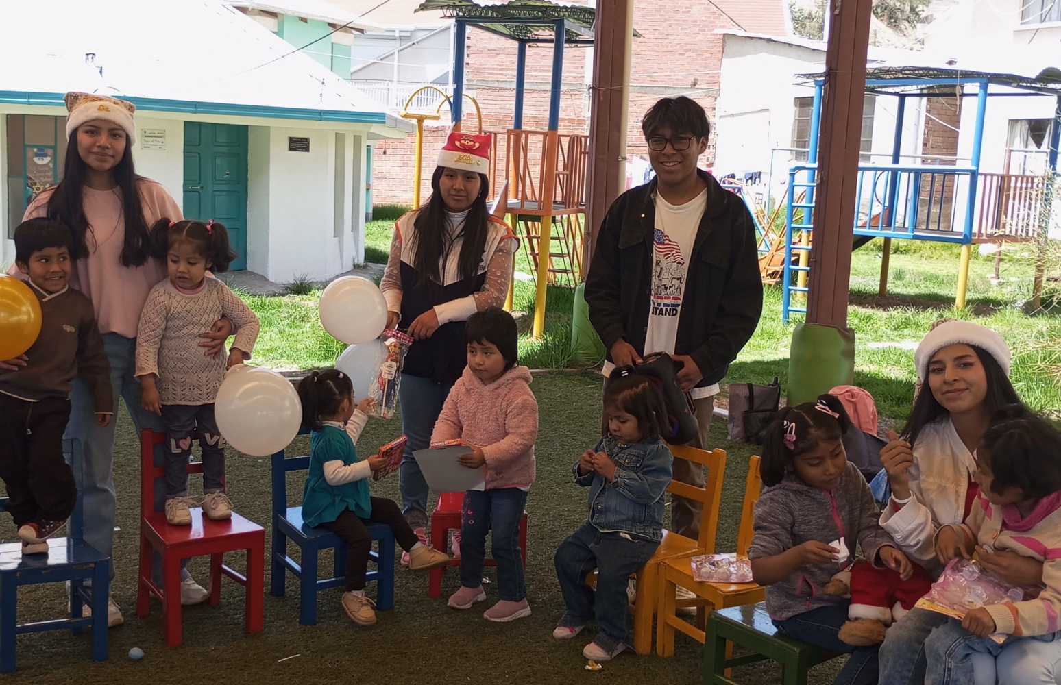 ¡UNICEN solidaria, entrega de juguetes en fiestas navideñas 2025!